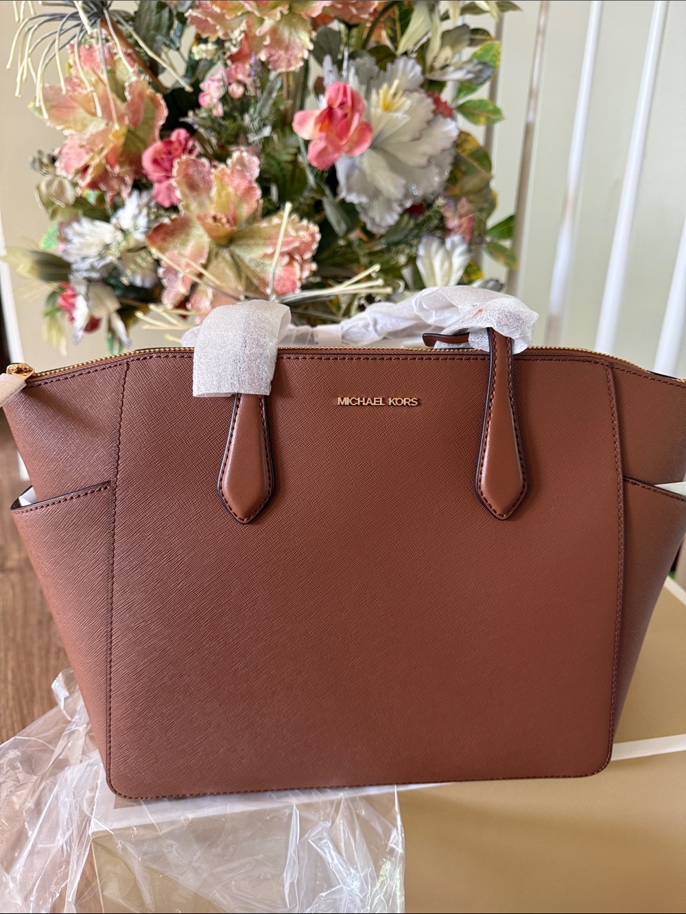 Michael Kors Marilyn Tote Brand New Authentic 12x10